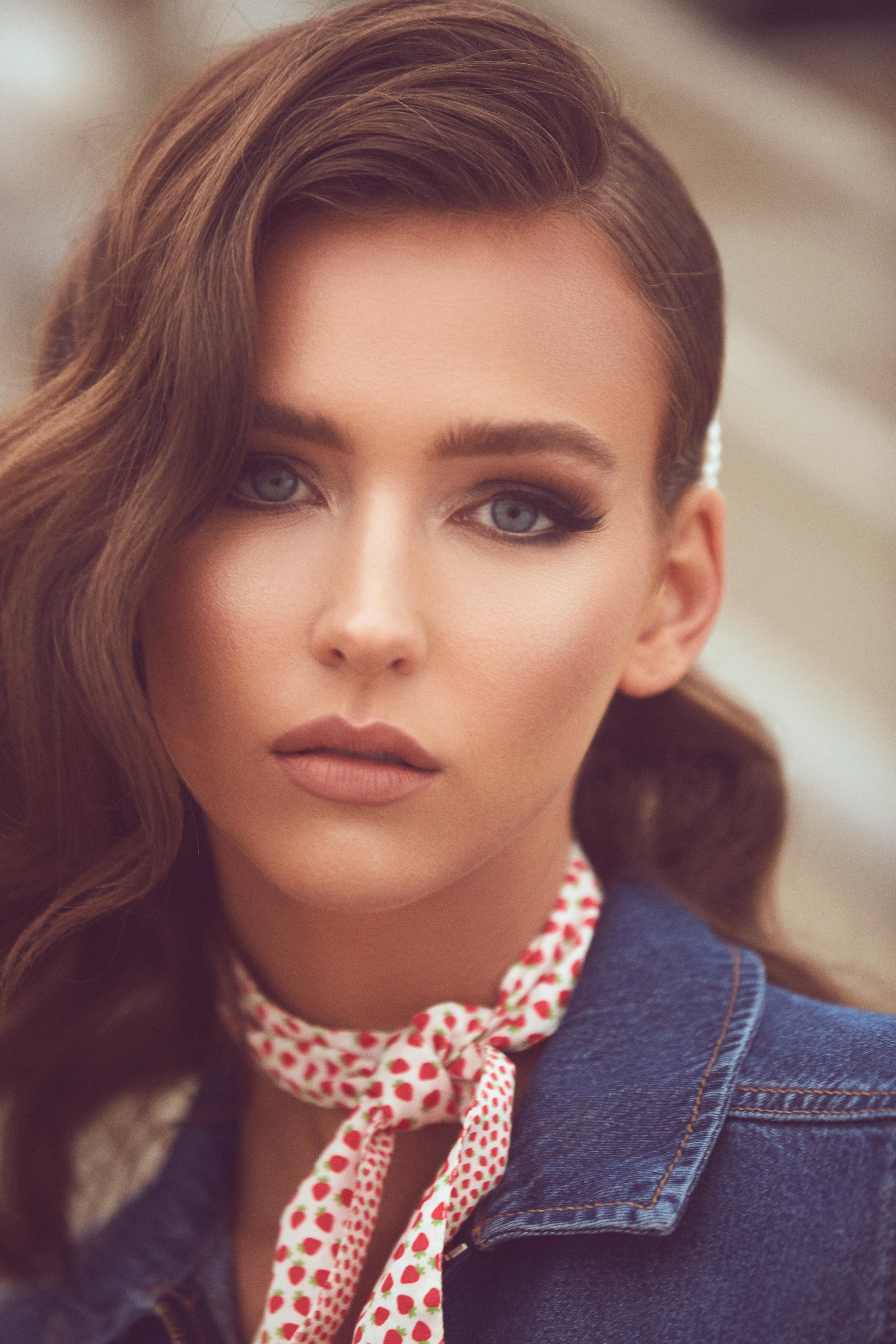 Rachel Cook image
