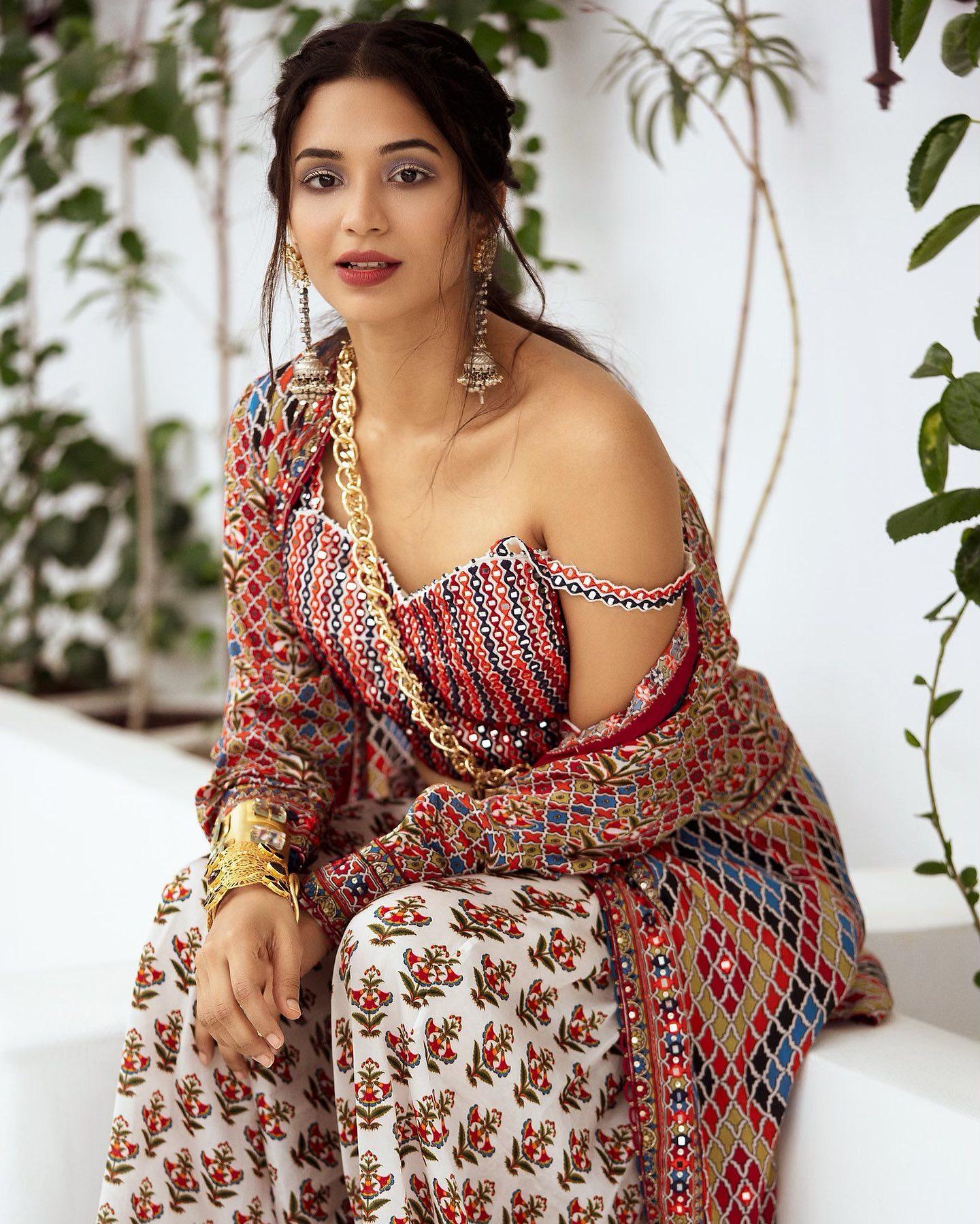 Anjali Barot image