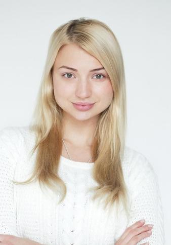 Alina Titova image