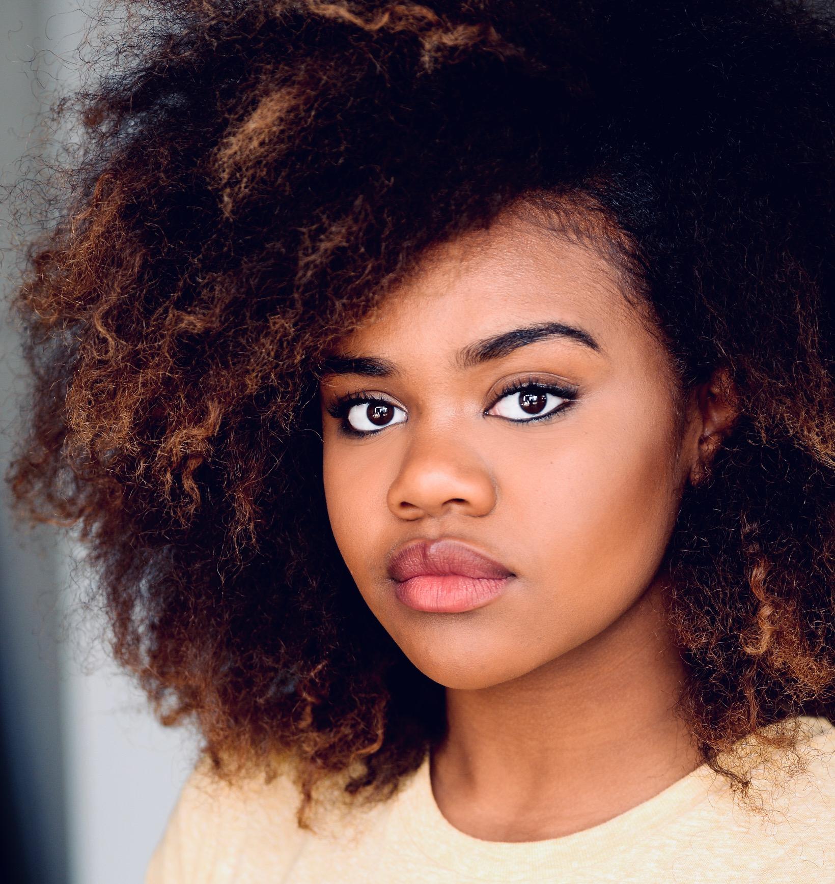 Dara Reneé image