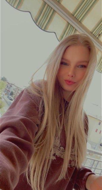 Carrie profile photo