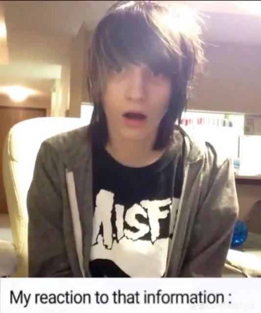 em profile photo