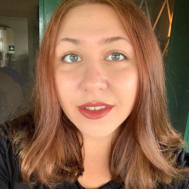 Angela profile photo