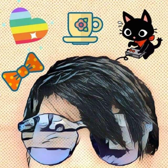R. profile photo