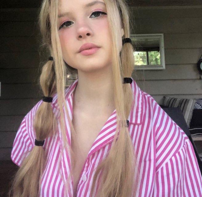 adeline<3 profile photo