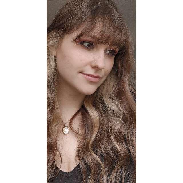 Claire profile photo